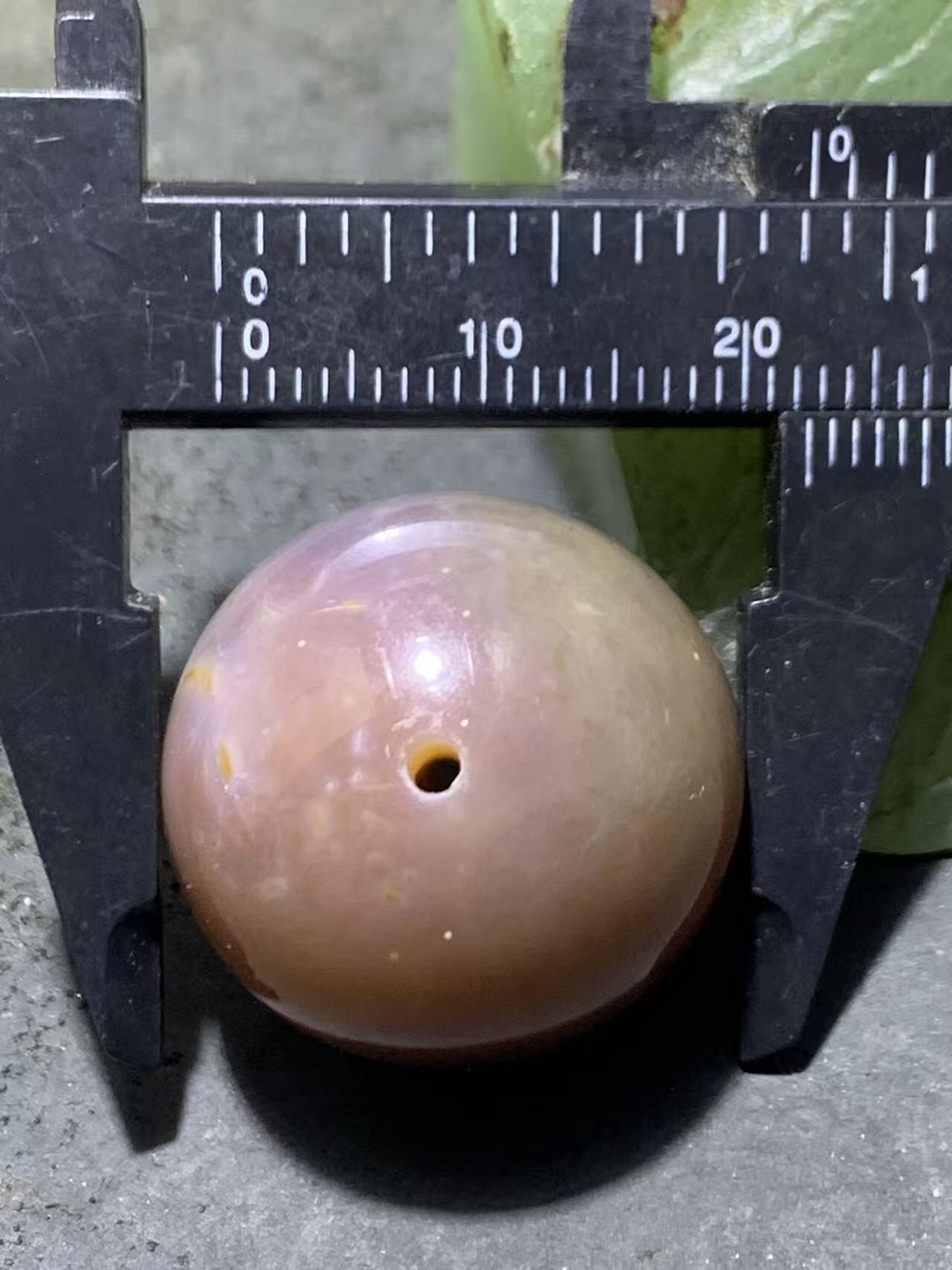 精美高玉化冻料飘紫罗兰战国红玛瑙圆珠一个