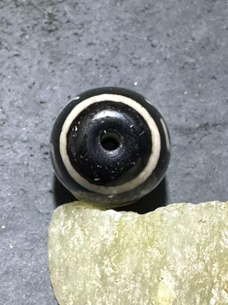 仅此一颗，精品藏传贵人玛瑙天珠一颗