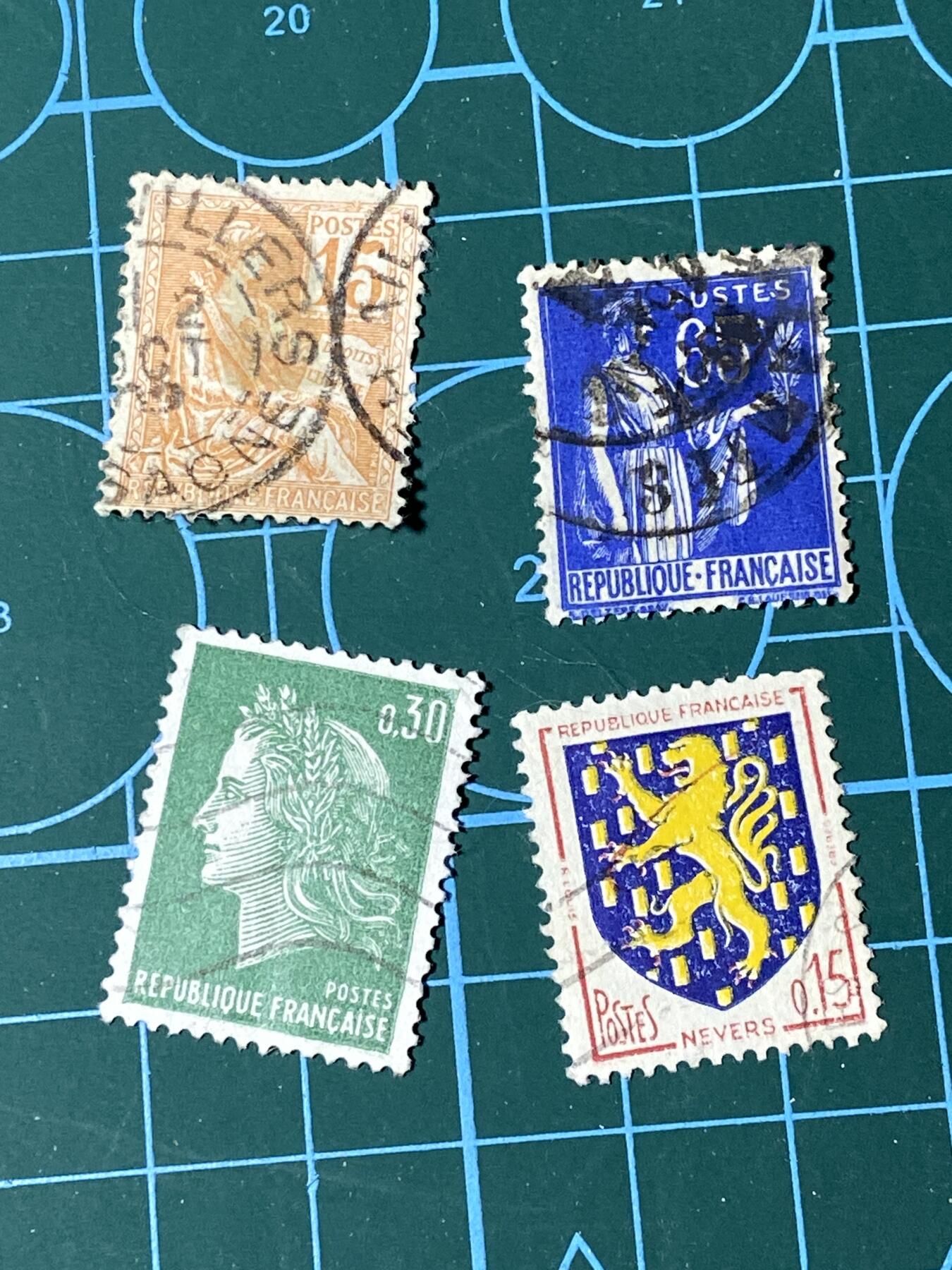 2025年第一百二十八场(总第一百五十四场）外国好品散币、邮币封和邮票场(免佣金) 法国🇫🇷邮票4枚