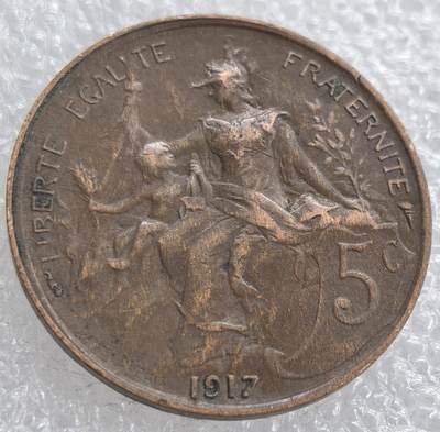 外国优质老铜币银币，周六九点倒数截拍，满百包邮，可寄存半年，喜欢朋友微信扫描二维码可直接参拍 - 法国1917年5分火炬版