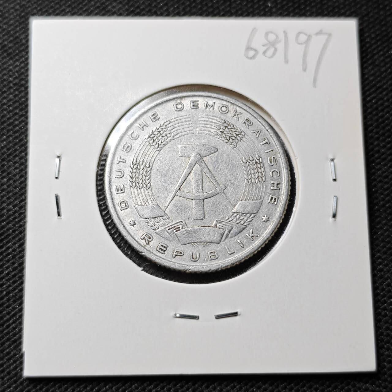 KK钱币收藏小铺  第368场  2月预留时间 周末发货  1957东德2马克