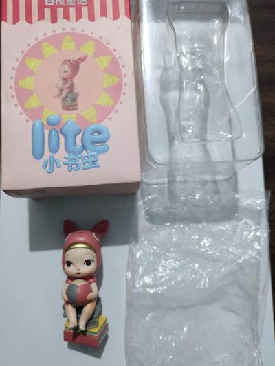 正版盲盒专场 - 52Toys白夜童话盲盒盒～小书虫