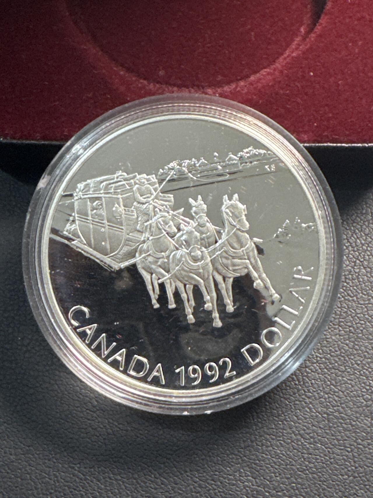 ❤️【币观天下】❤️ 第330期钱币拍卖- 2025.11.14周五晚上6点半场-长期征集拍品 加拿大驷马难追银币(重25.15克，含银925，直径36mm，带盒证)