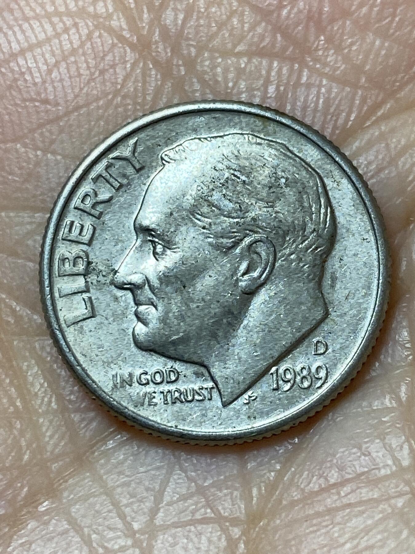 2025年第一百二十七场(总第一百五十三场）外国好品章牌、散币(免佣金) 美国🇺🇸1989年1角(罗斯福1角，D标丹佛造)