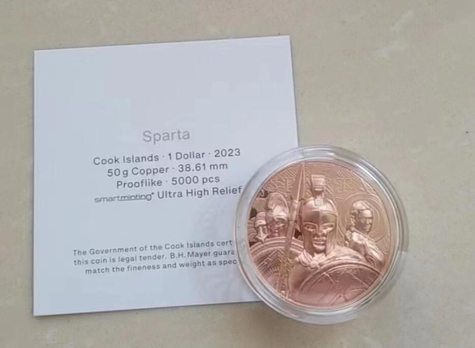 ❤️【币观天下】❤️ 第330期钱币拍卖- 2025.11.14周五晚上6点半场-长期征集拍品 库克2022年斯巴达勇士双面高浮雕铜币50克铜币，直径38.61毫米，发行5000枚，带证书。