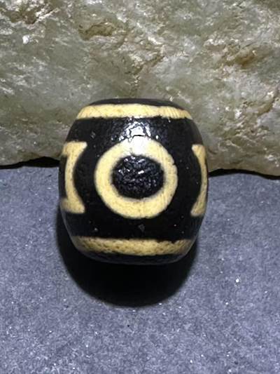 仅此一颗，精品藏传牙黄天地玛瑙天珠一颗，， - 仅此一颗，精品藏传牙黄天地玛瑙天珠一颗，，