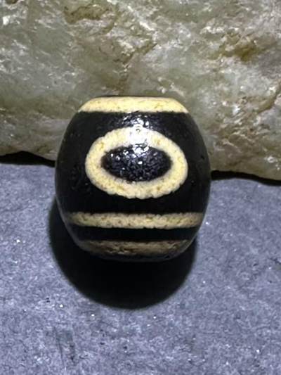 仅此一颗，精品藏传一眼靠山玛瑙天珠一颗，， - 仅此一颗，精品藏传一眼靠山玛瑙天珠一颗，，