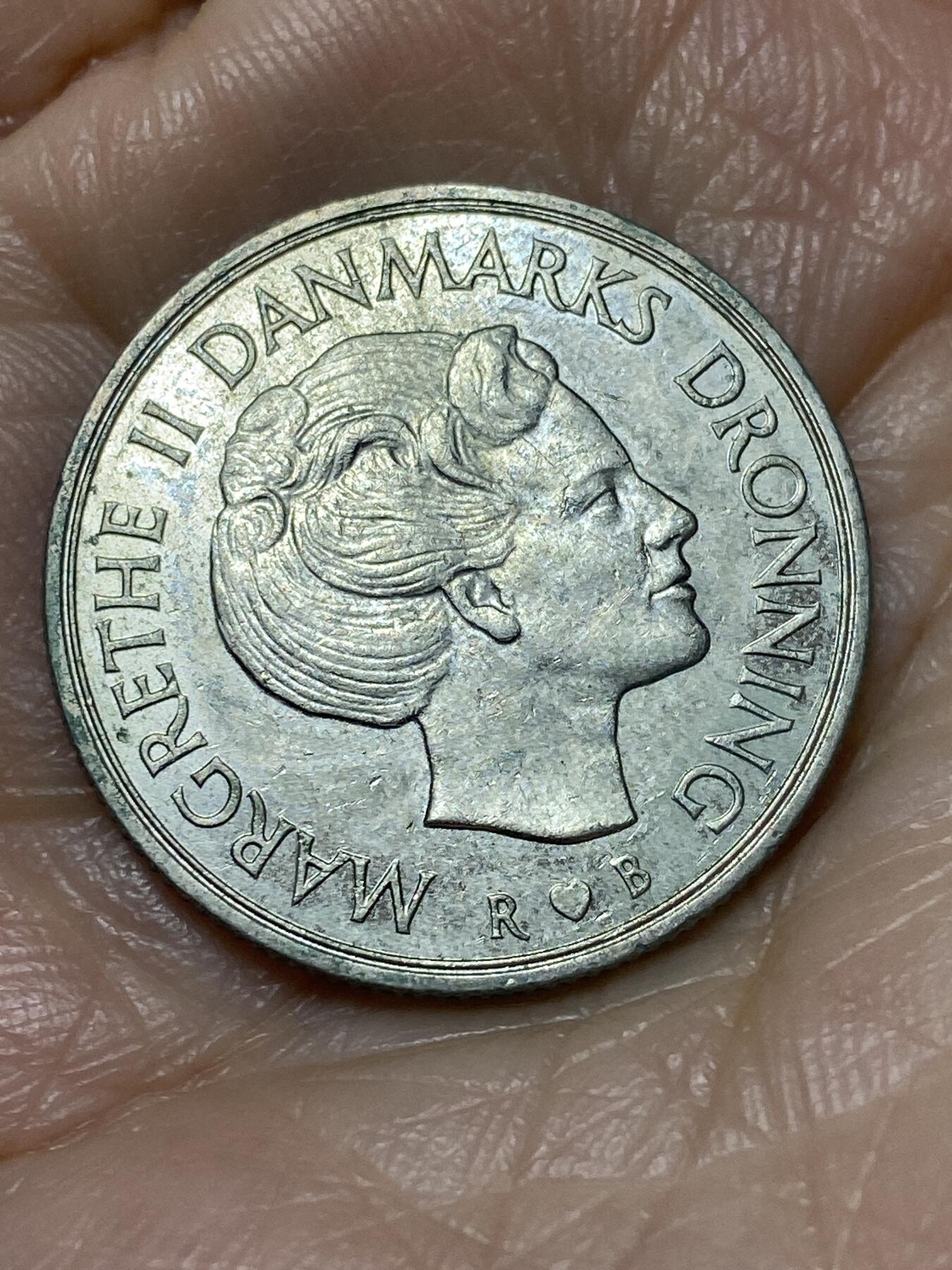 2025年第一百二十八场(总第一百五十四场）外国好品散币、邮币封和邮票场(免佣金) 丹麦🇩🇰1987年1克朗(玛格丽特二世第三版，R; B版)