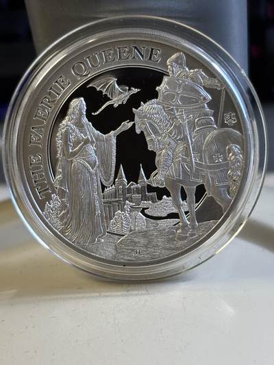 第181期拍卖 - 圣赫勒拿和特里斯坦达库尼亚2022年仙后1盎司银币，999银，发行1000枚