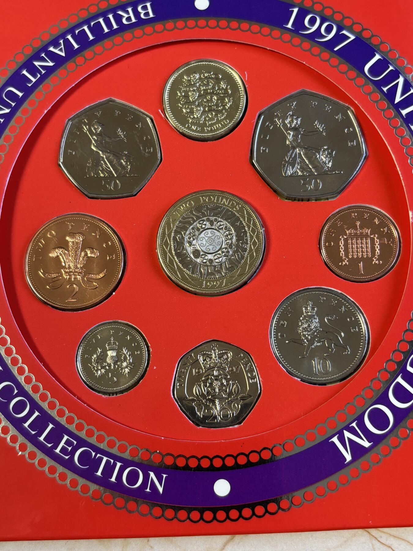 第181期拍卖 皇家造币厂卡册 英国1997年硬币9枚套币 1便士-2镑纪念币UNC一套