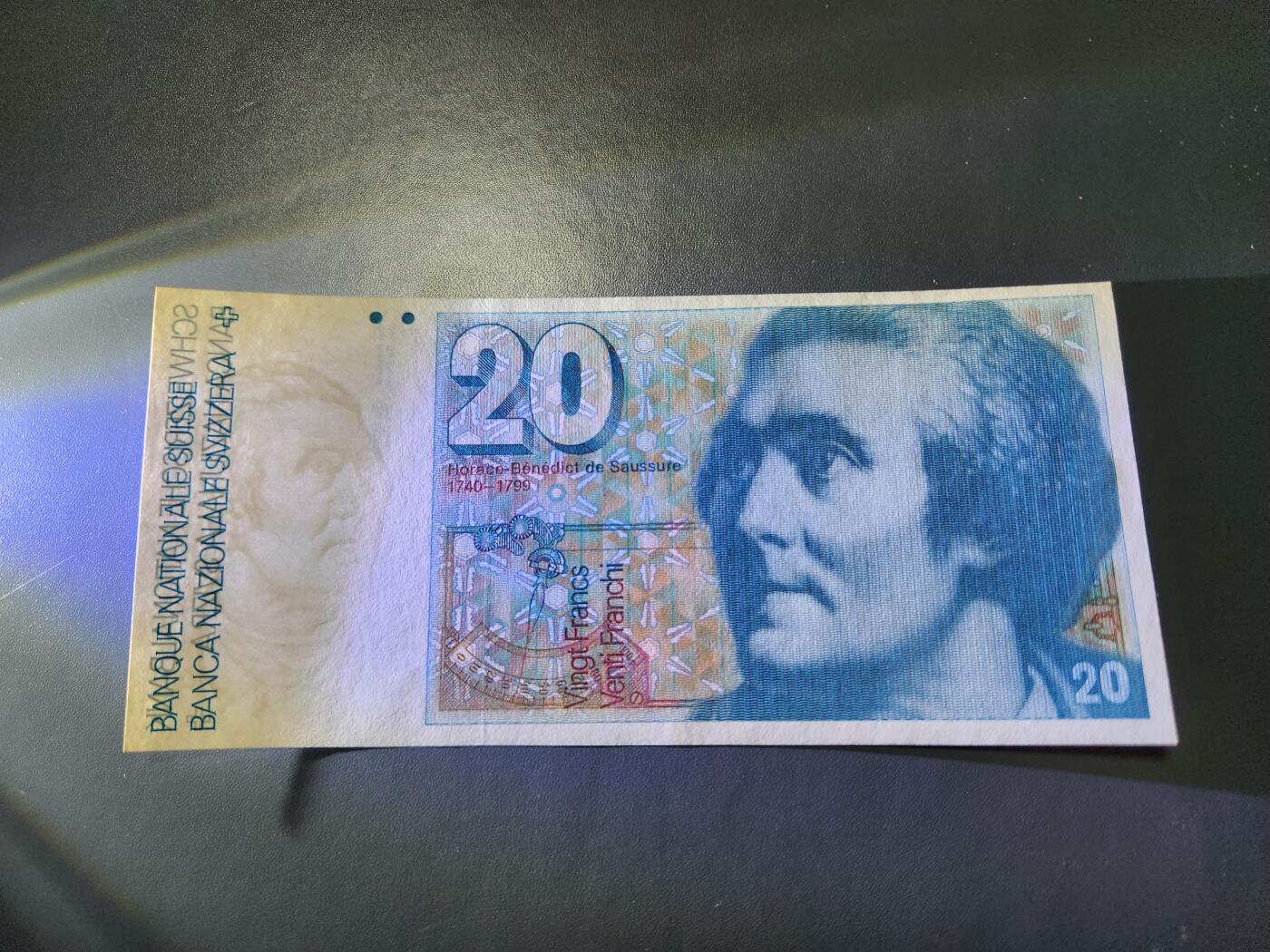 11月14号晚上8点 外国纸币自动截拍第56场 瑞士20法郎几乎全新