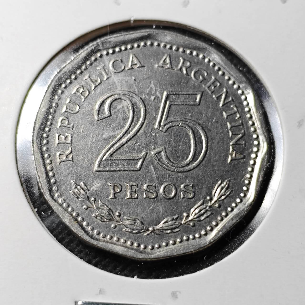 KK钱币收藏小铺  第369场  2月预留时间 周末发货  1968阿根廷25比索 不多见