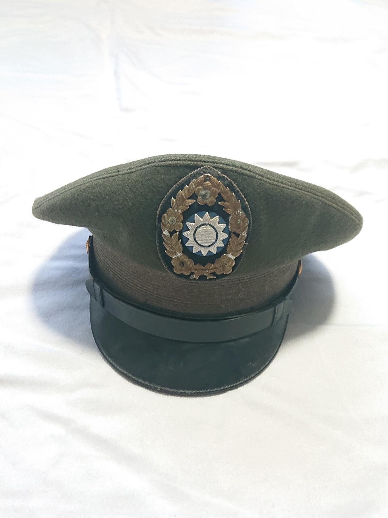 【第壹場】近代勋奖章徽章服饰杂项专场