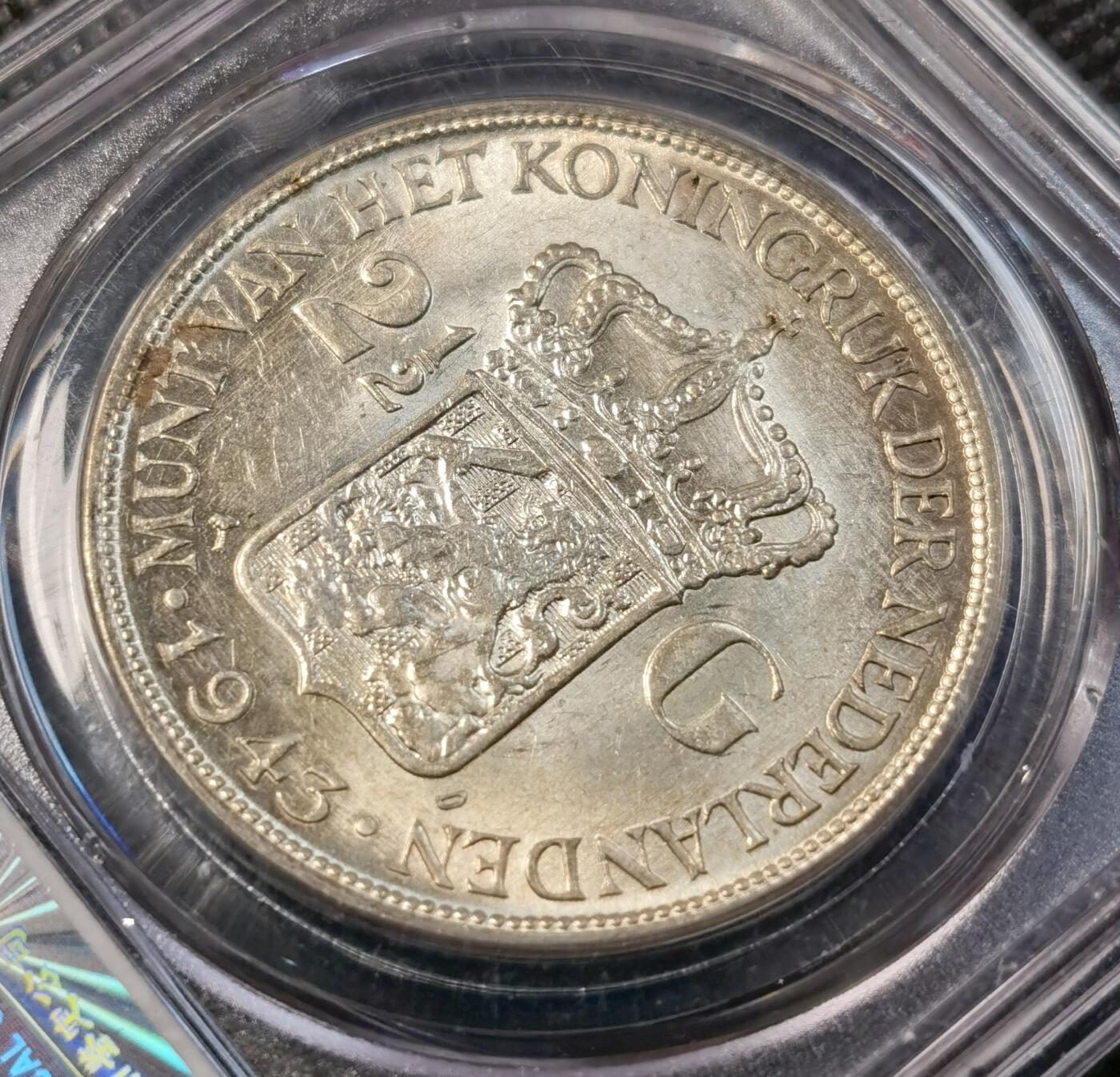 甄臻铺-世界币章拍卖（第39期）送拍享返佣金等优惠多多 公博-MS64 荷兰东印度2.5GULDEN银币 1943-D 威廉敏娜女王 金色转彩 转光强烈