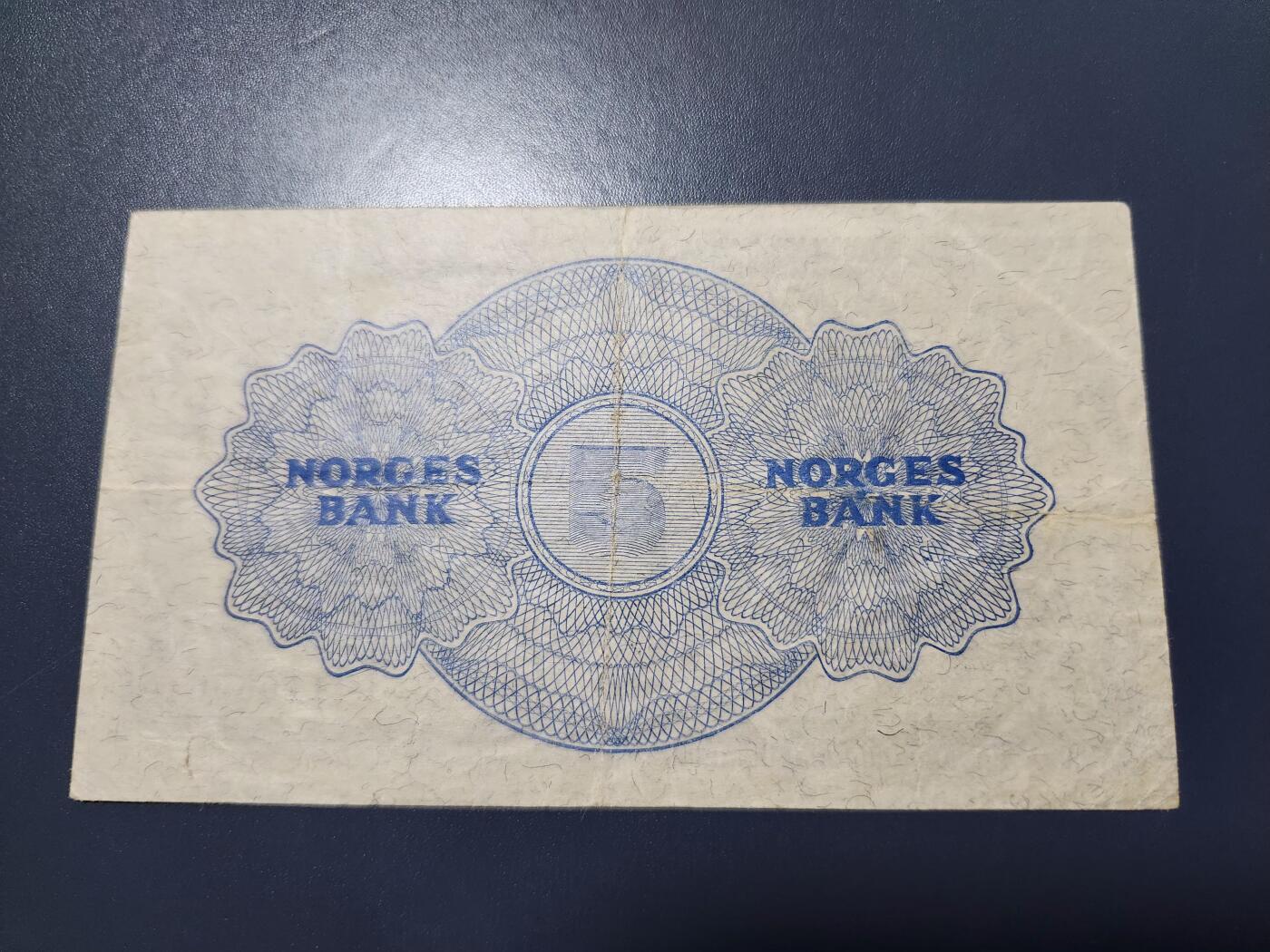 11月14号晚上8点 外国纸币自动截拍第56场 挪威1953年5克朗 美品原票极少