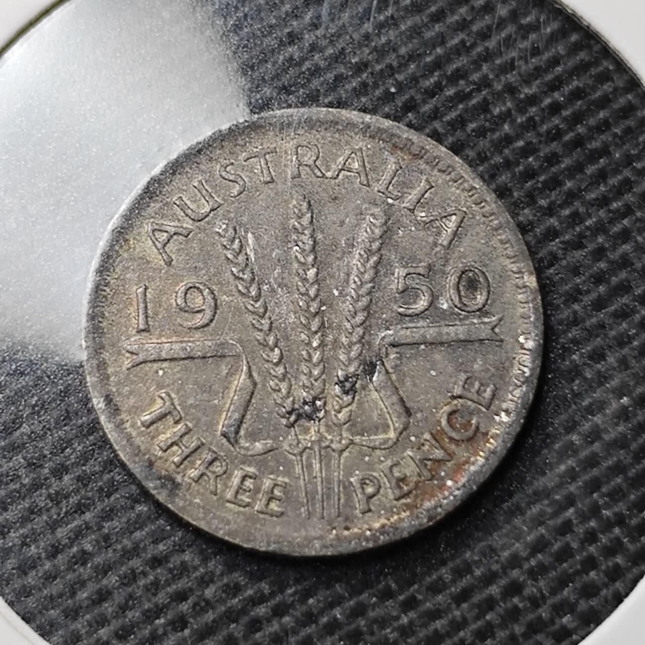 KK钱币收藏小铺  第369场  2月预留时间 周末发货  1950澳大利亚3便士银币