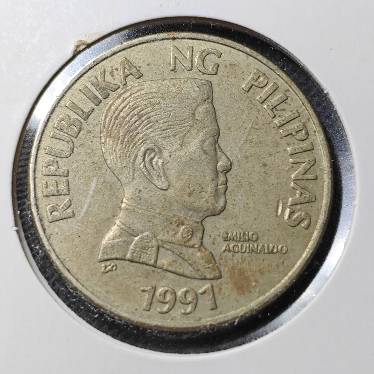 KK钱币收藏小铺  第369场  2月预留时间 周末发货  菲律宾5比索 不多见