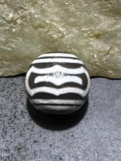 仅此一颗，精品藏传灰色大鹏天珠一颗，， - 仅此一颗，精品藏传灰色大鹏天珠一颗，，