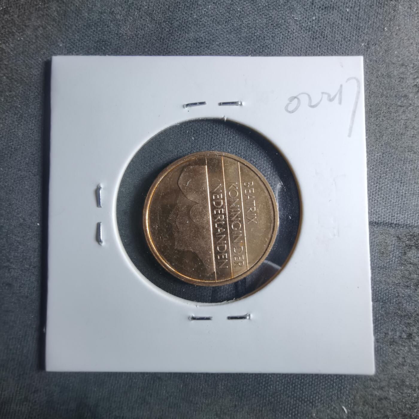 沼泽如烟--第902场 荷兰2001年五分