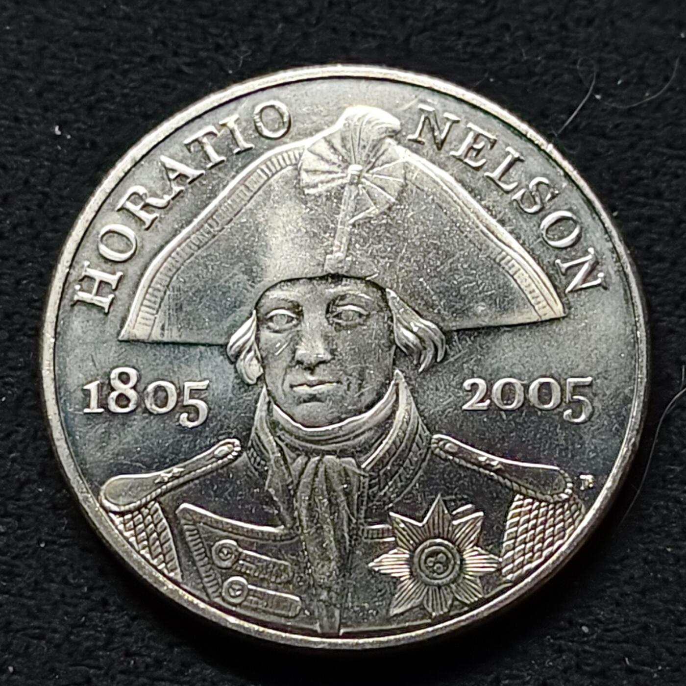 【全场包邮】纯粹捡漏拍476场（免费代拍第13场）调整中 英国2005年5镑特拉法尔加海战200周年纳尔逊将军克朗型纪念币