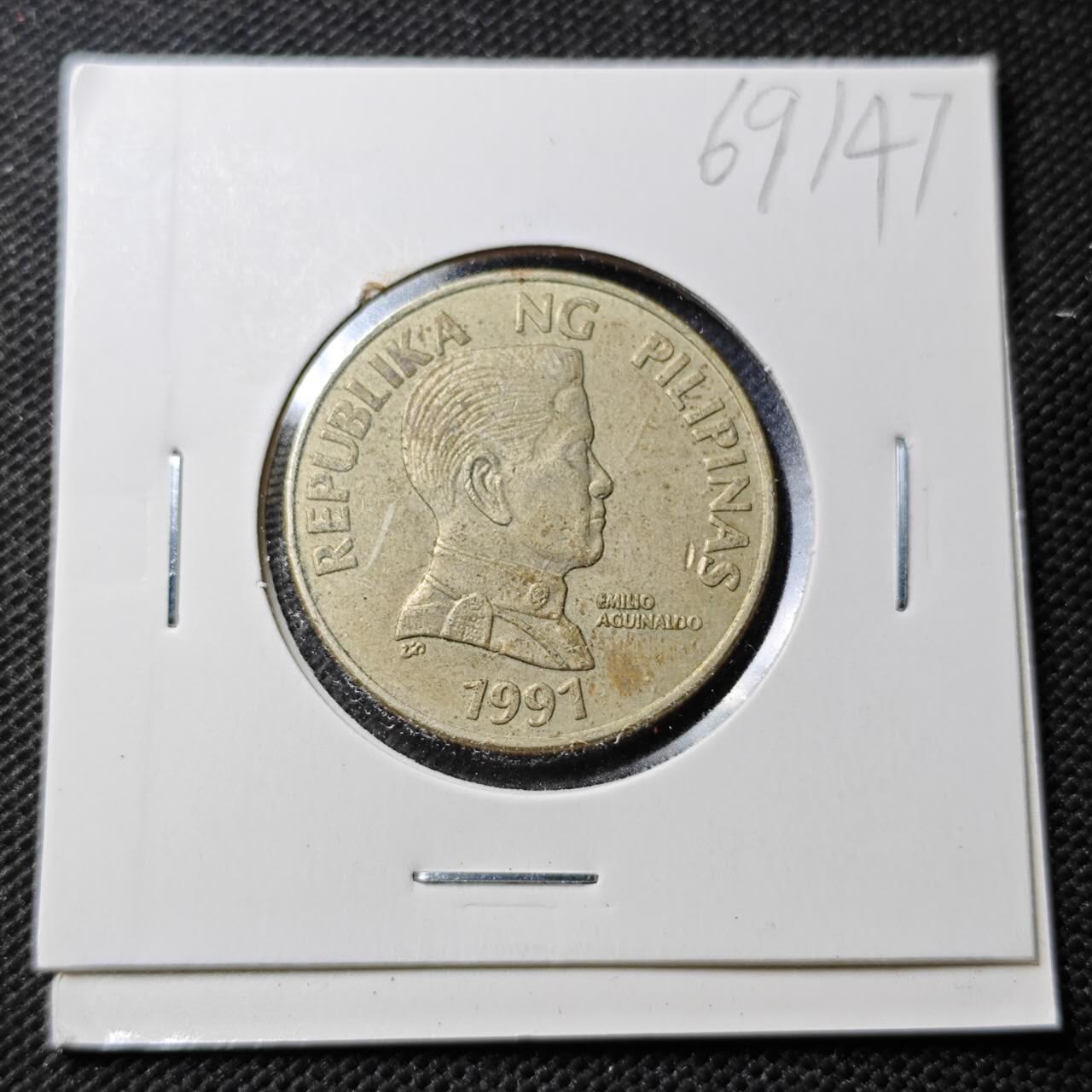 KK钱币收藏小铺  第369场  2月预留时间 周末发货  菲律宾5比索 不多见