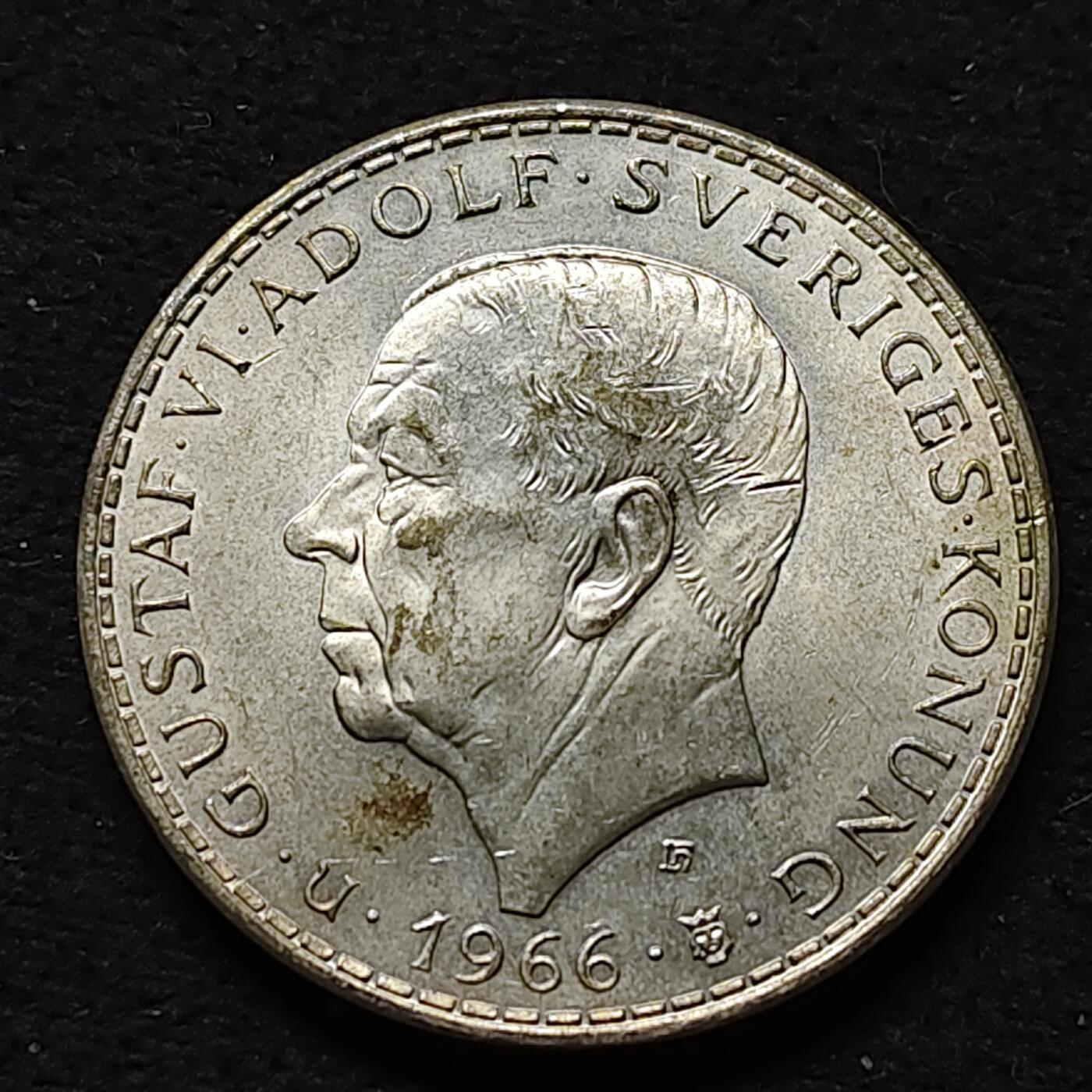 【全场包邮】纯粹捡漏拍477场（免费代拍第14场）调整中 瑞典1966年5克朗宪法100周年（34毫米18克）纪念银币