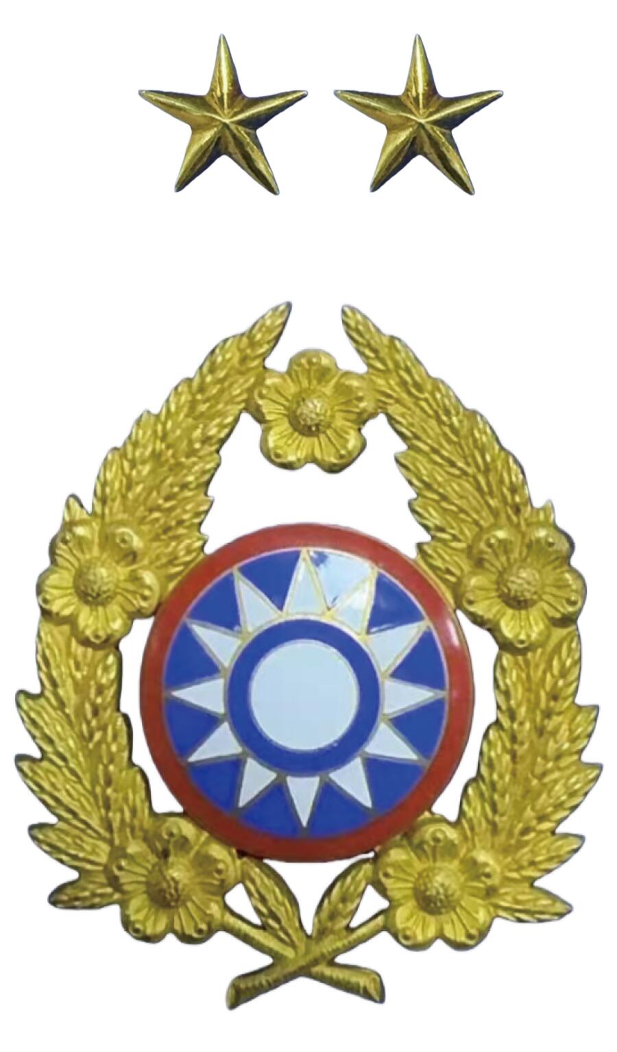 中新泰星2025年秋拍 徽章 纪念章及金银器专场 民国将官金质肩章帽徽一套