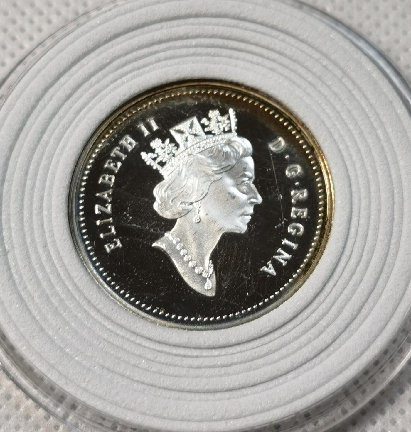 甄臻铺-世界币章拍卖（第39期）送拍享返佣金等优惠多多 加拿大北极海鹦 PF 精制 50分银币  1995 27.13mm 2.08mm 9.34g 925Ag