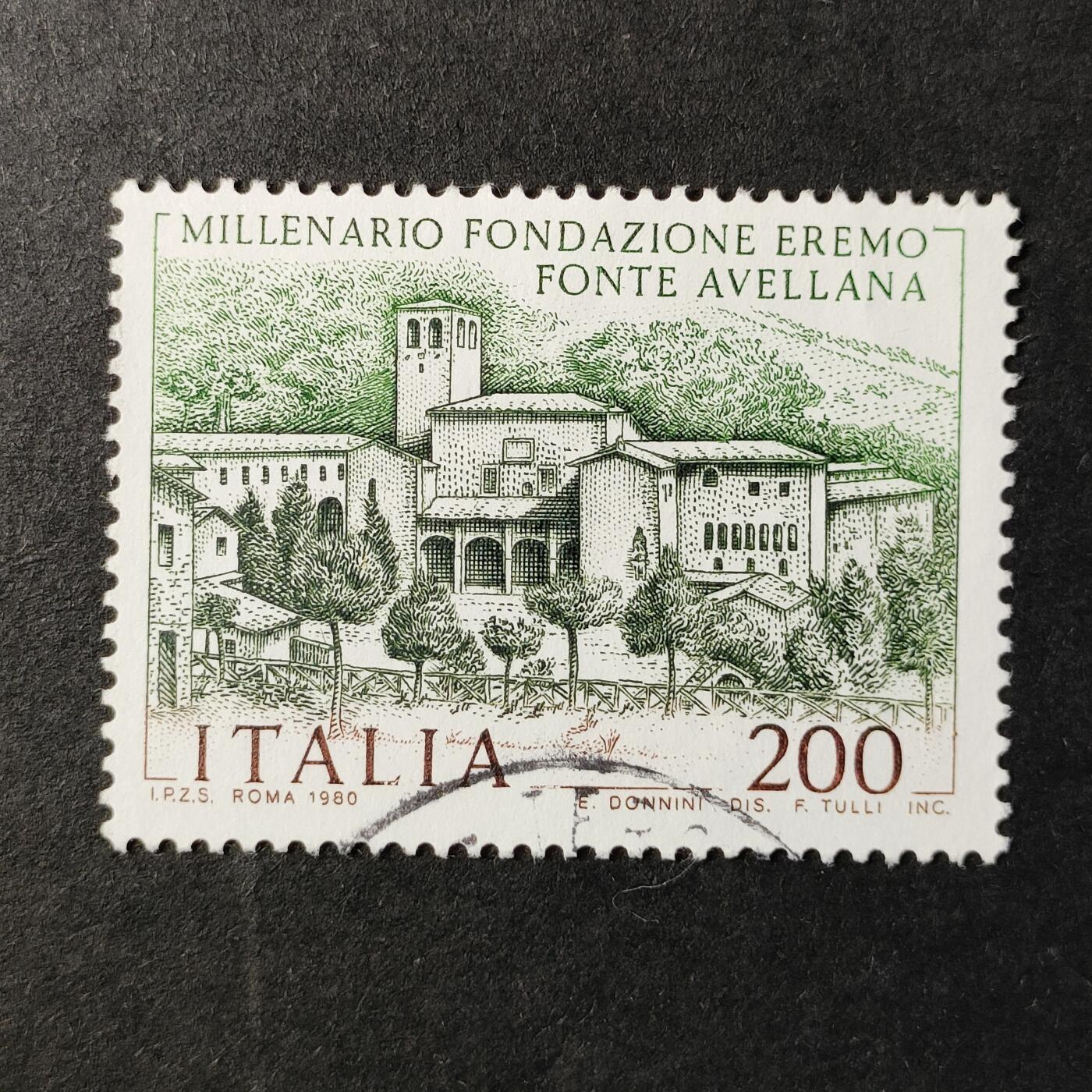 嘉禾收藏    【第377期】            无佣金、可寄存、满30元包邮 意大利邮票，1980年丰泰阿韦拉纳修道院建院1000周年建筑邮票雕刻版1全