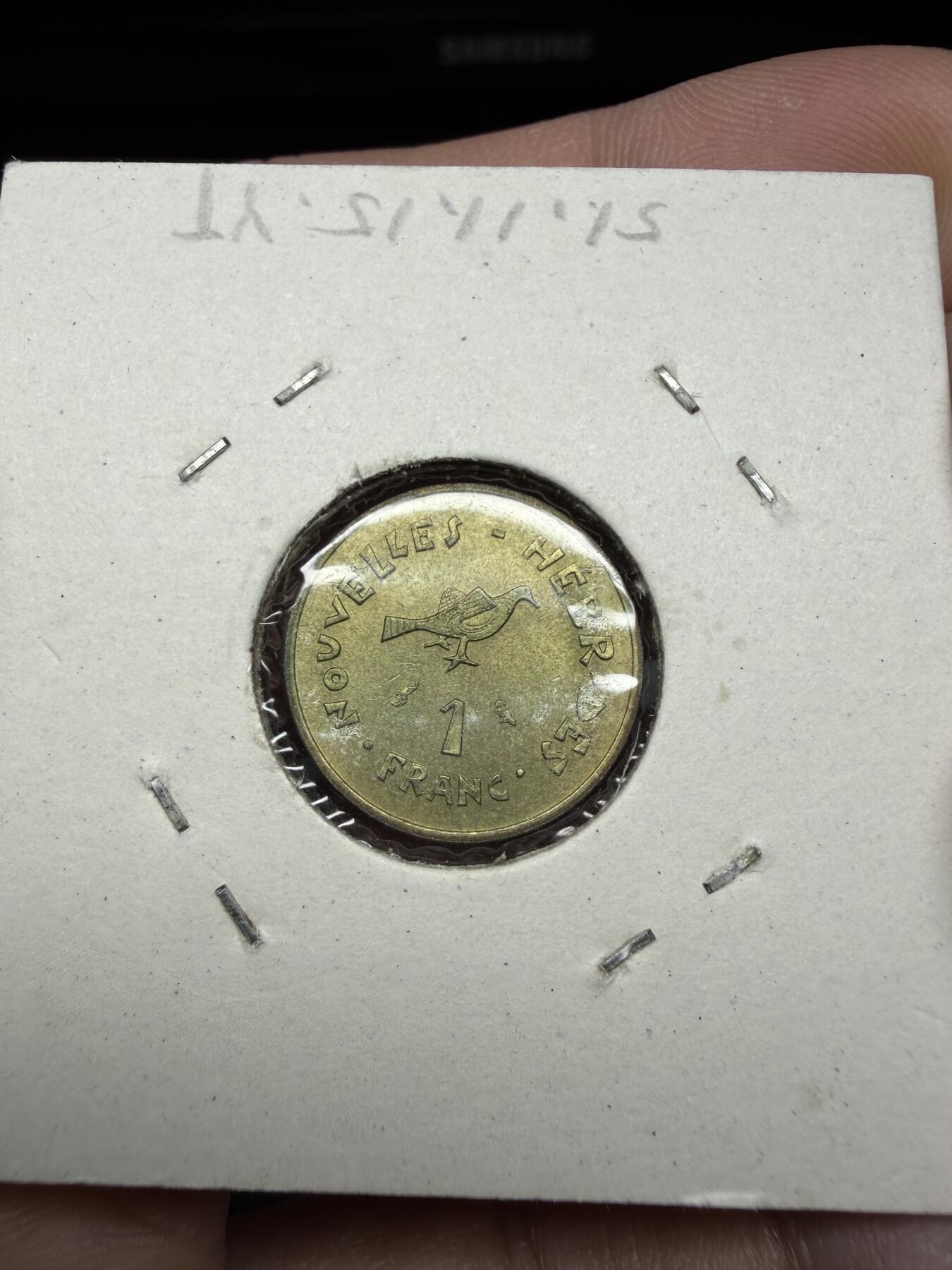 2025年集古藏今外币拍卖第十期-第6场—（总第286拍），可以寄存60天，满160元包邮。 1970年法属新赫布里底1法郎