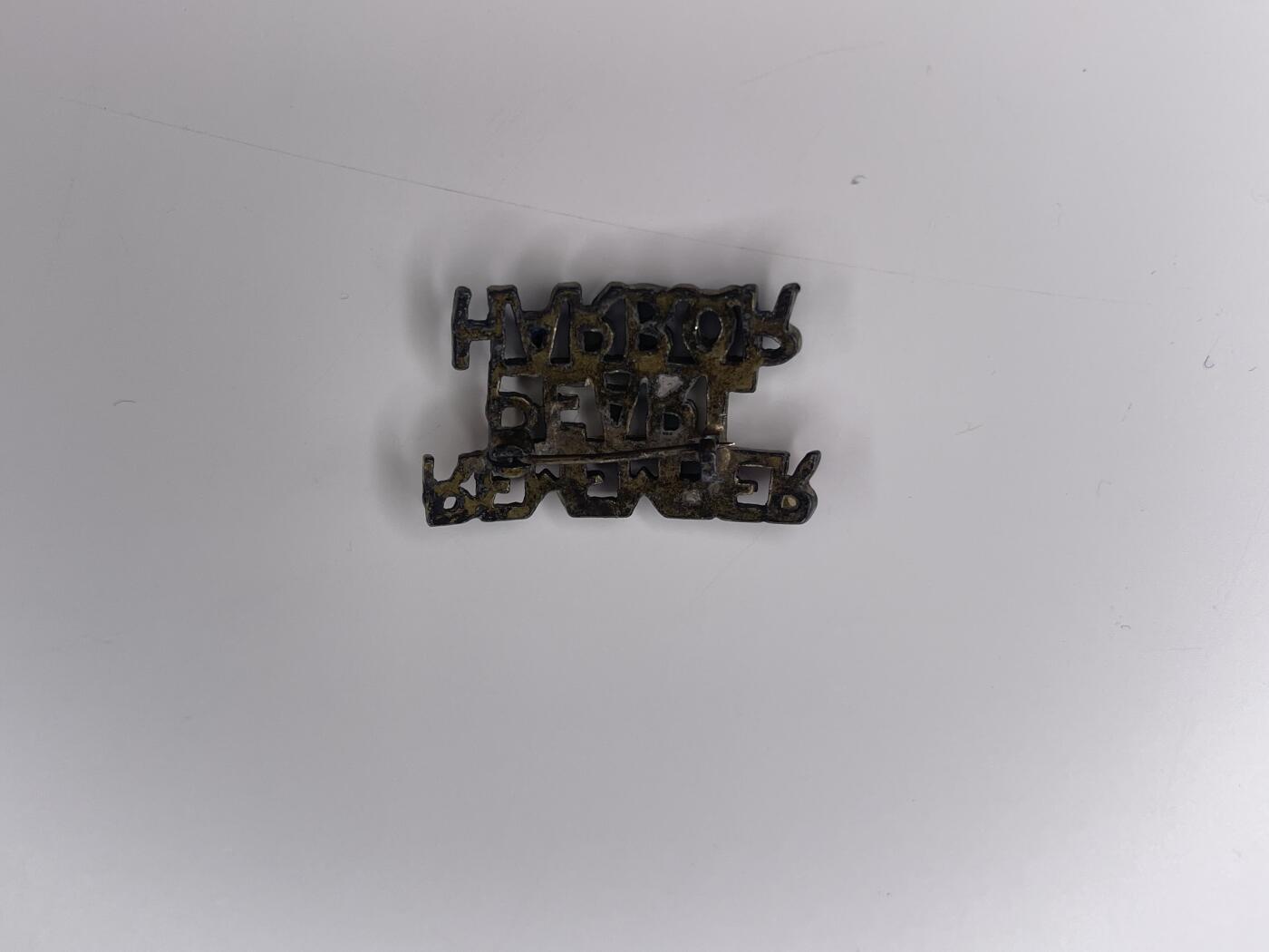 新时代收藏徽章红藏拍卖(第二十八场)  徽章纸品证书杂项 二战美军 记住珍珠港纪念章 铜制刷漆