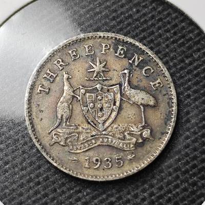 KK钱币收藏小铺  第369场  2月预留时间 周末发货 -  1935澳大利亚6便士银币 高银925