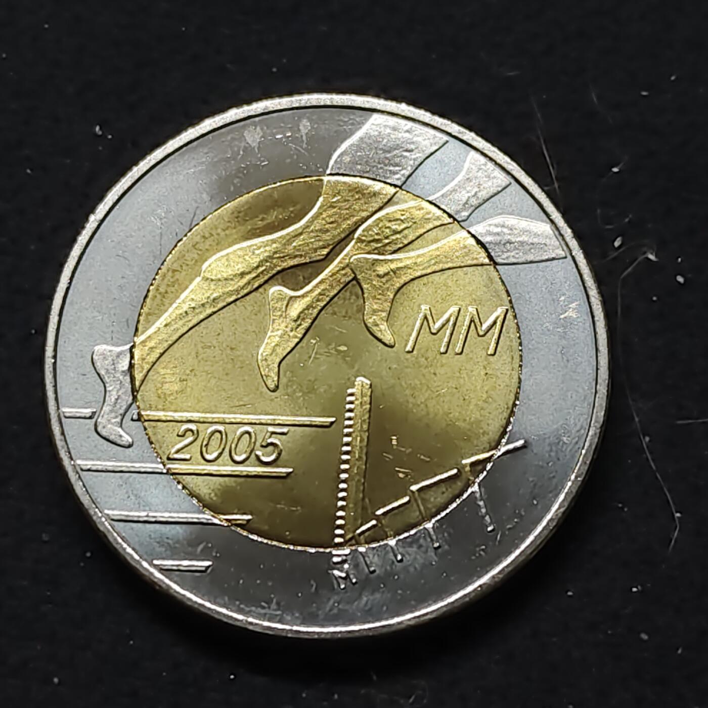 【全场包邮】纯粹捡漏拍476场（免费代拍第13场）调整中 芬兰2005年5欧第十届赫尔辛基田径世锦赛双色纪念币