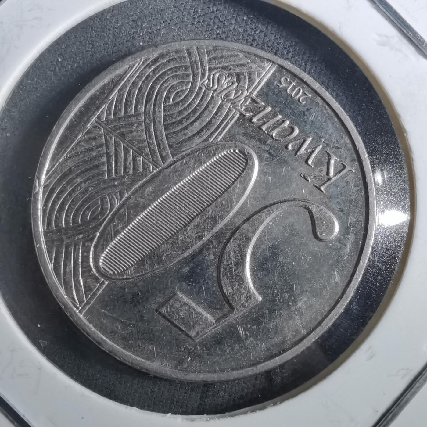 沼泽如烟--第901场 安哥拉2015年50宽扎