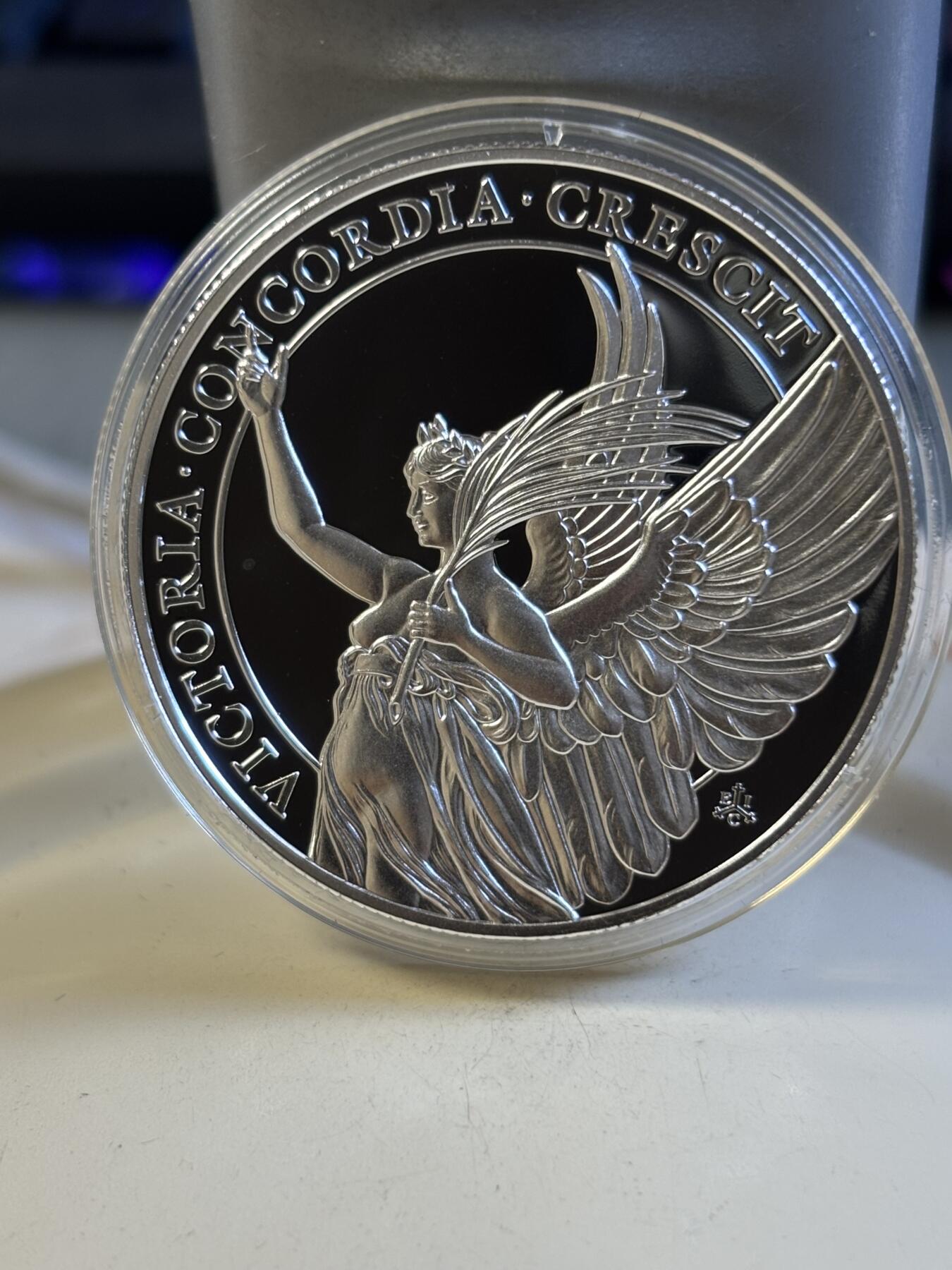 第181期拍卖 圣赫勒拿2021年美德胜利女神系列1精制1盎司银币，999银，发行2500枚