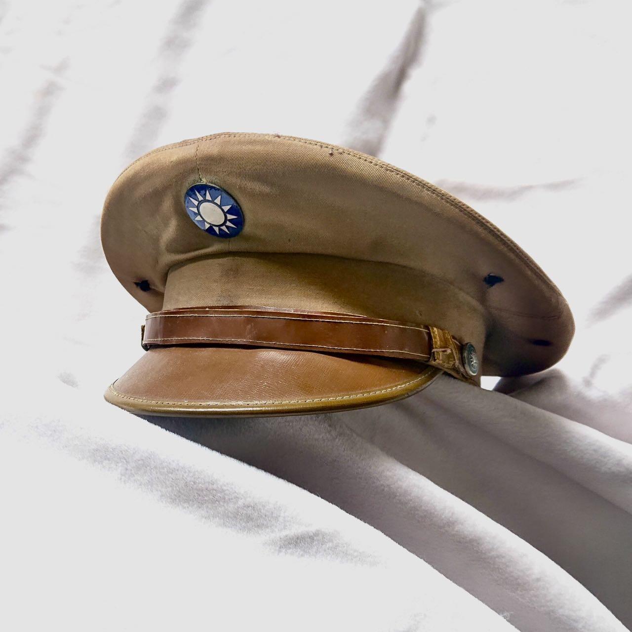 【第壹場】近代勋奖章徽章服饰杂项专场 民国空军官兵夏卡其大檐帽 上海兄弟帽厂 头围约52cm