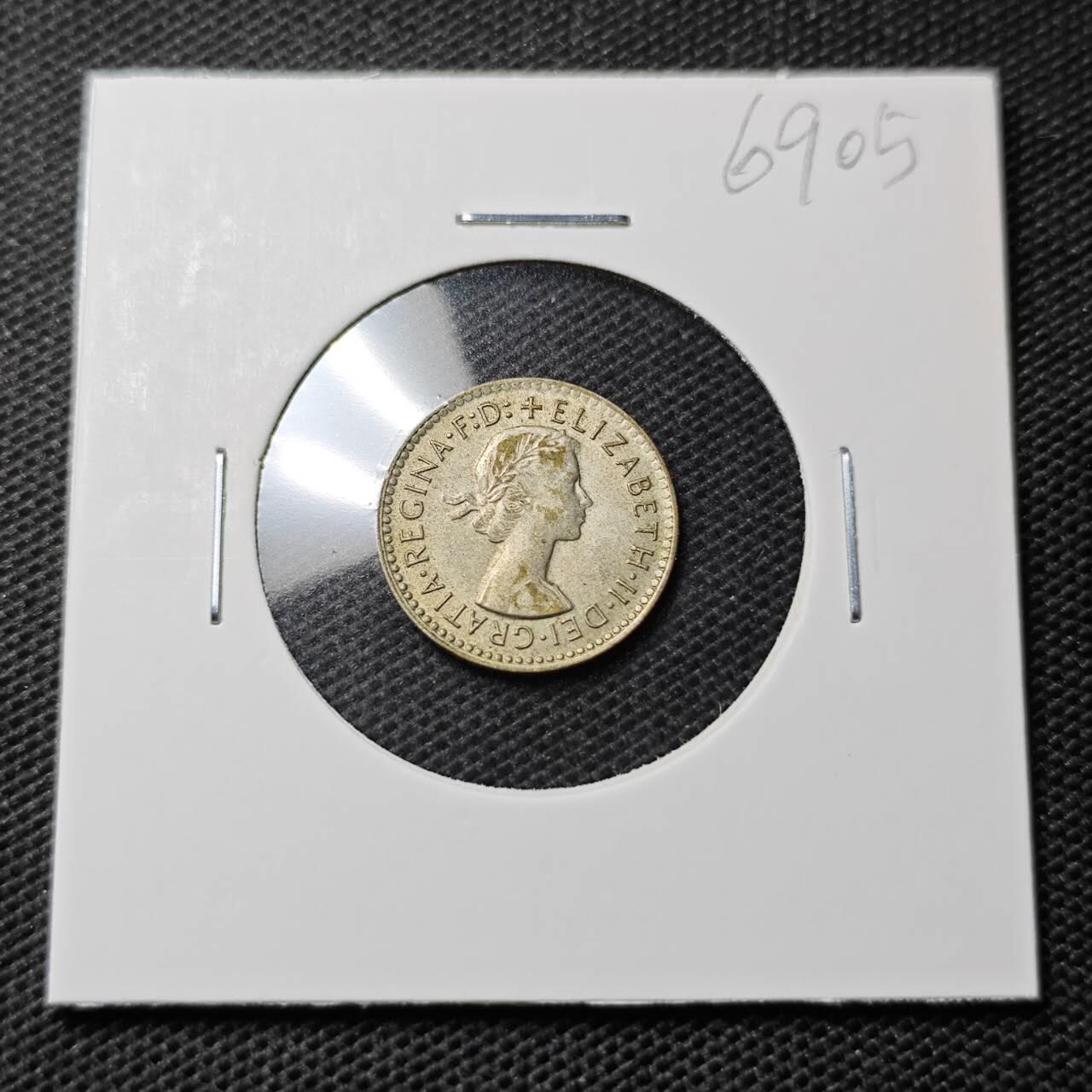 KK钱币收藏小铺  第369场  2月预留时间 周末发货 1957 澳大利亚6便士银币