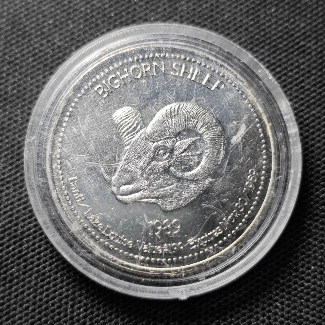 KK钱币收藏小铺  第369场  2月预留时间 周末发货  1989加拿大一元代币 好品