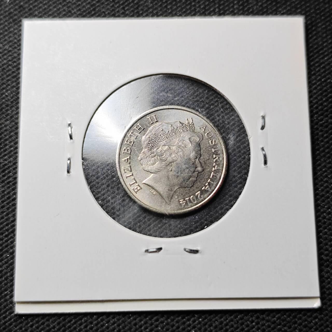 KK钱币收藏小铺  第369场  2月预留时间 周末发货  2014澳大利亚5分 老年版