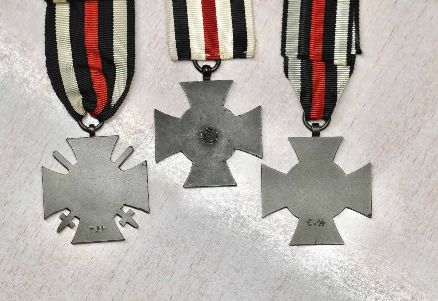 大猫徽章拍卖 第282期 德国一战兴登堡十字勋章一组