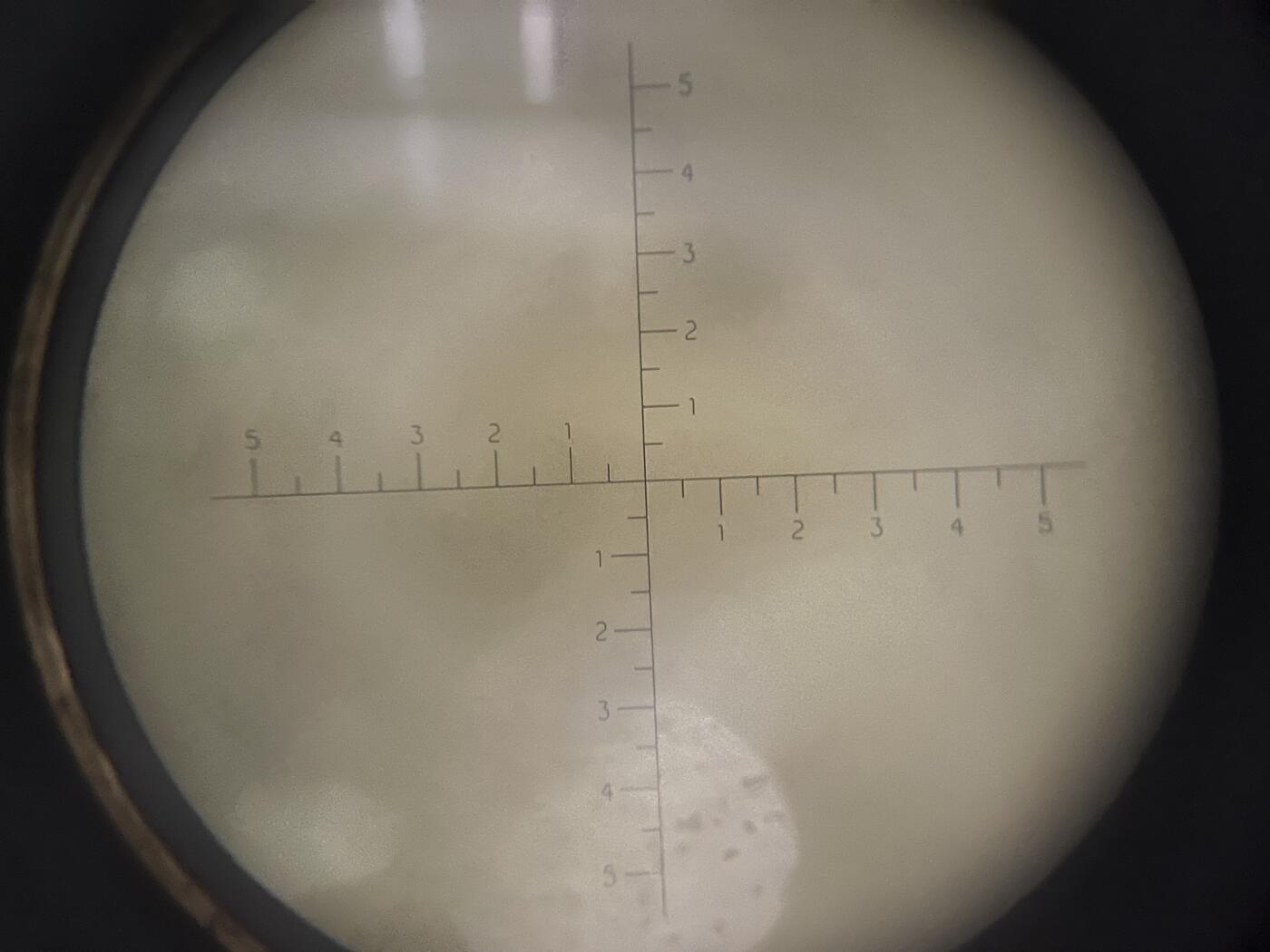 新时代收藏徽章红藏拍卖(第二十八场)  徽章纸品证书杂项 62式望远镜8x30 带一个6x30的盒子 光学效果良好 通透