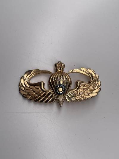 新时代收藏徽章红藏拍卖(第二十八场)  徽章纸品证书杂项 - 60年代早期到台国军铝制跳伞章