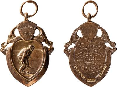 中新泰星2025年秋拍 徽章 纪念章及金银器专场 - 19世纪英国门球俱乐部K金奖章一枚