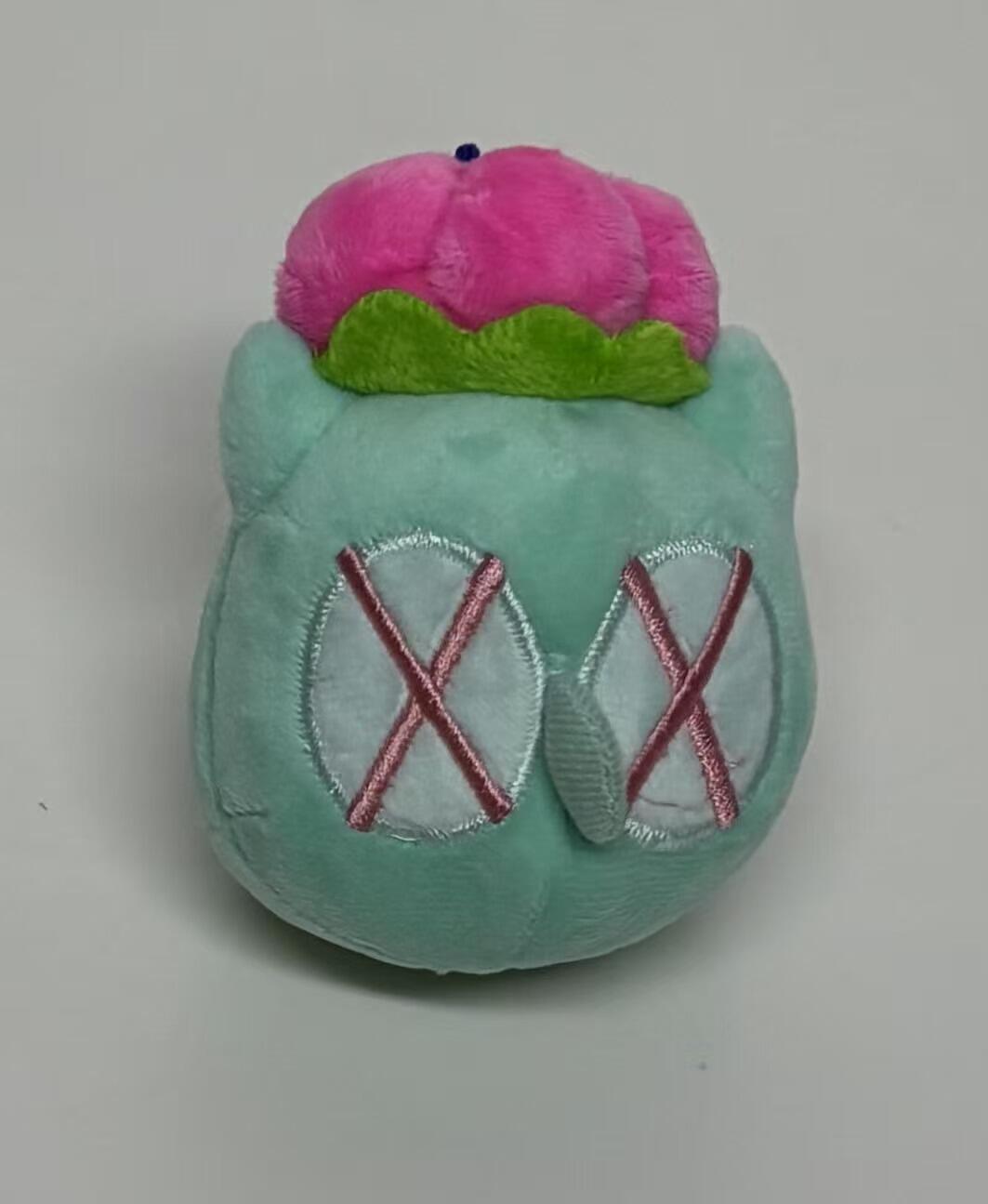 零元拍：潮流展热卖的OWSON毛绒公仔：妙蛙种子