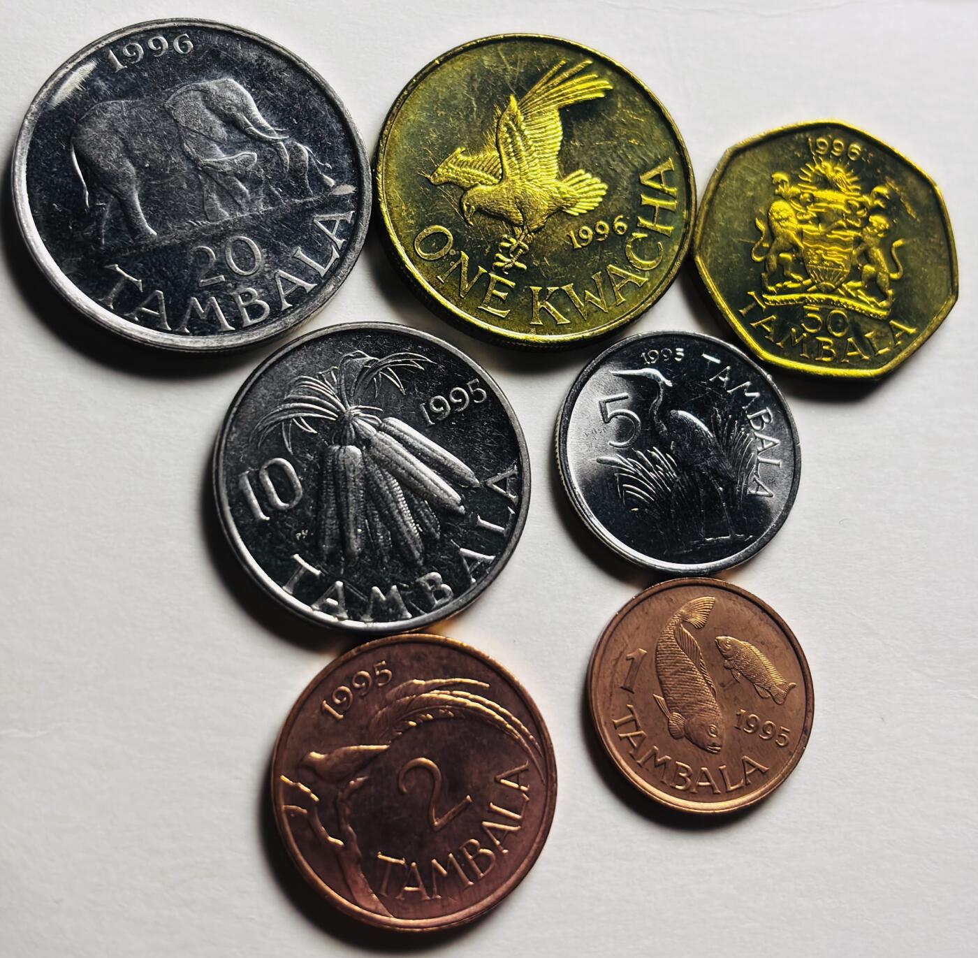 文馨钱币收藏第 281 场，【 长期接收代拍品】银元，银币，套币，纸币专场（本场截拍后休息三天，19 号发货） 全新 1995-1996 年马拉维 7 枚套币