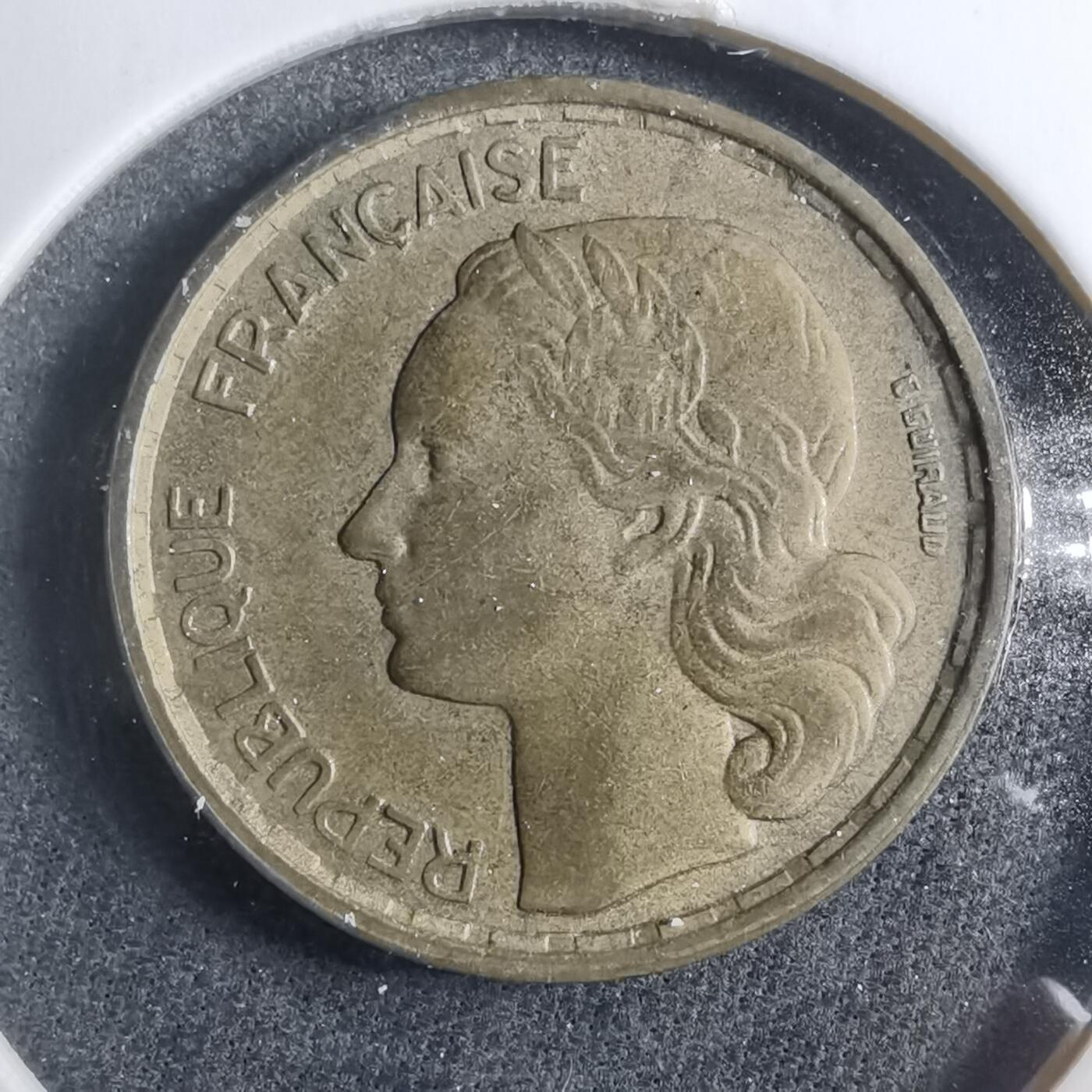 沼泽如烟--第902场