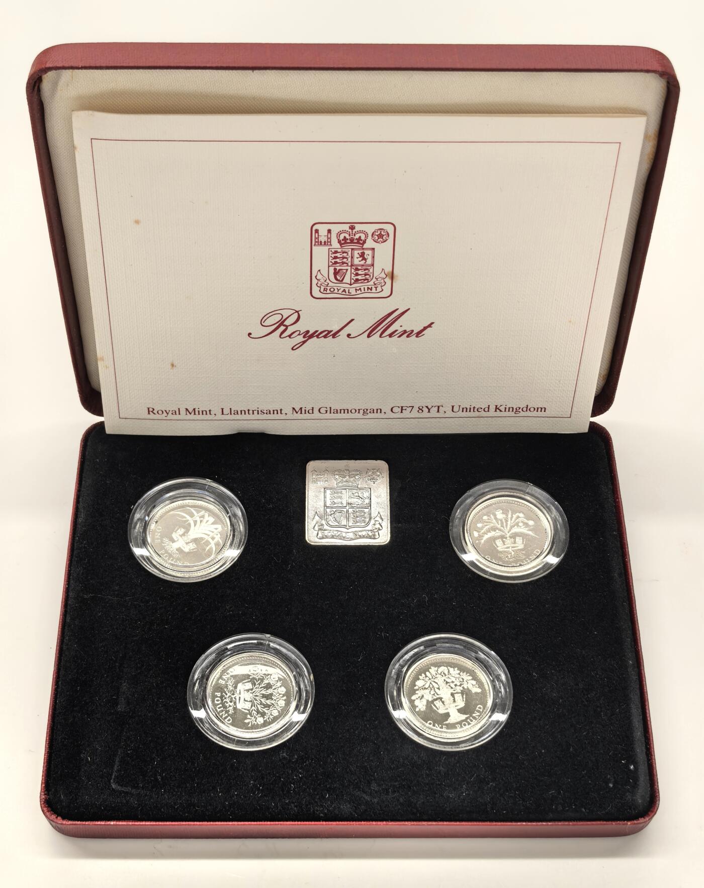 博洋堂世界钱币拍卖第146期（全场包邮） 英国1984-87年1镑精制银币4枚套装原盒证书