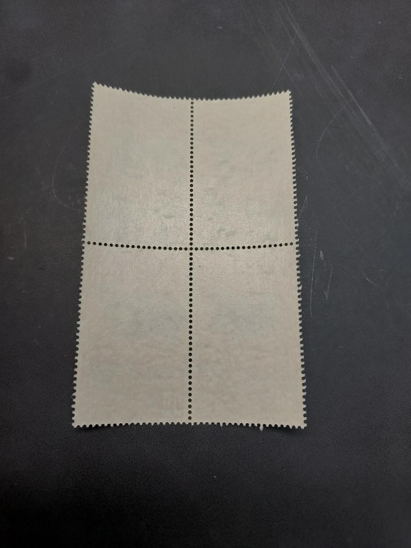 博彦收藏  11月17日 8点 邮票专场 香港牛年低值方连 全新