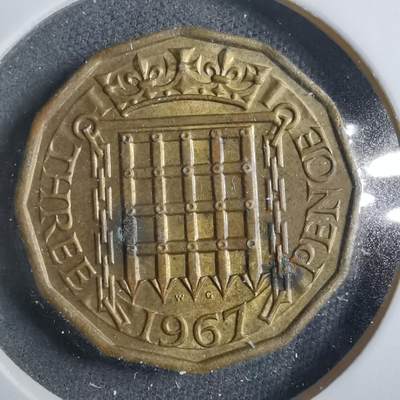 沼泽如烟--第902场 - 英国1967年3便士