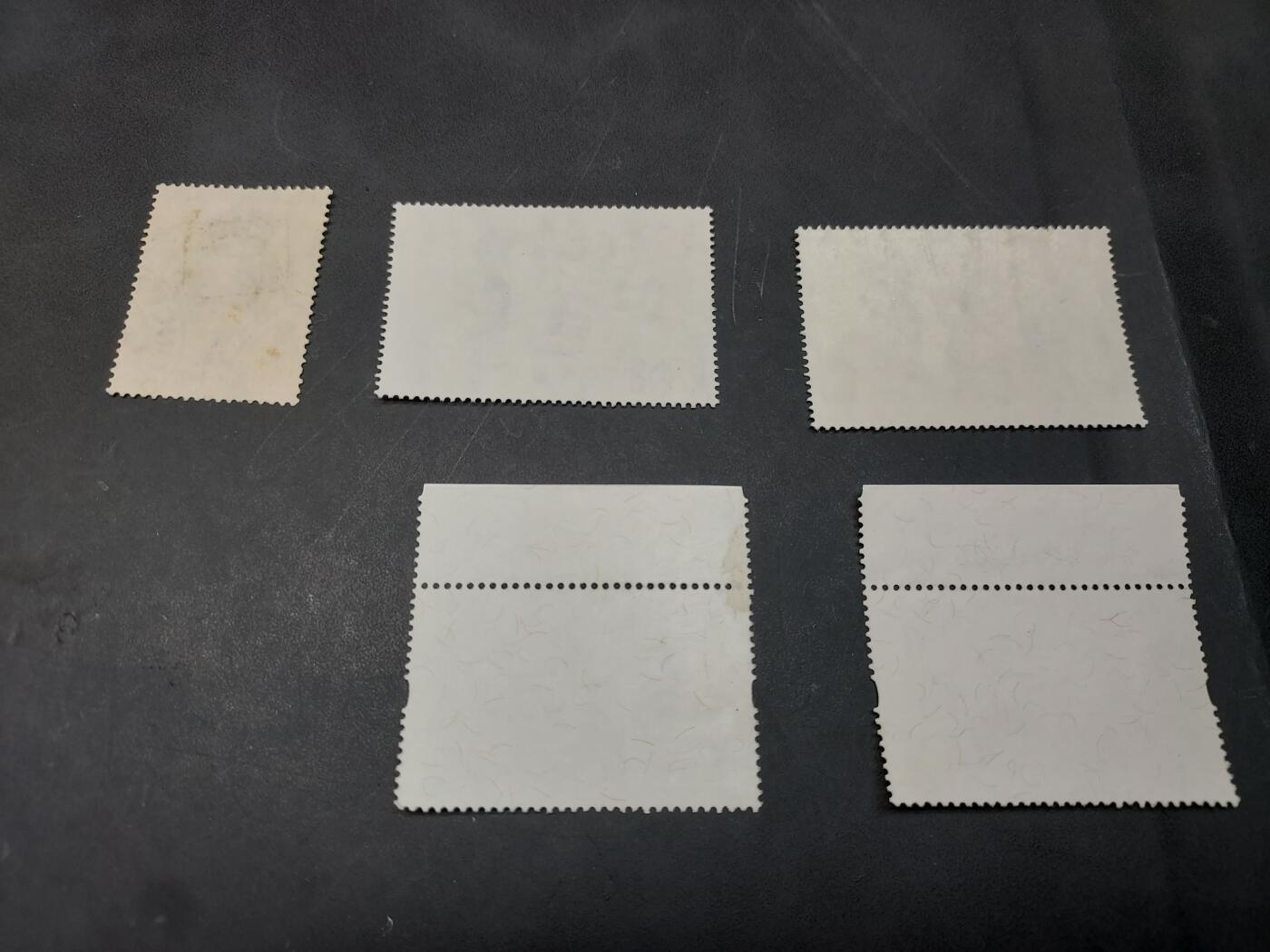 博彦收藏  11月17日 8点 邮票专场 香港 纪念票3套 旧票，上品